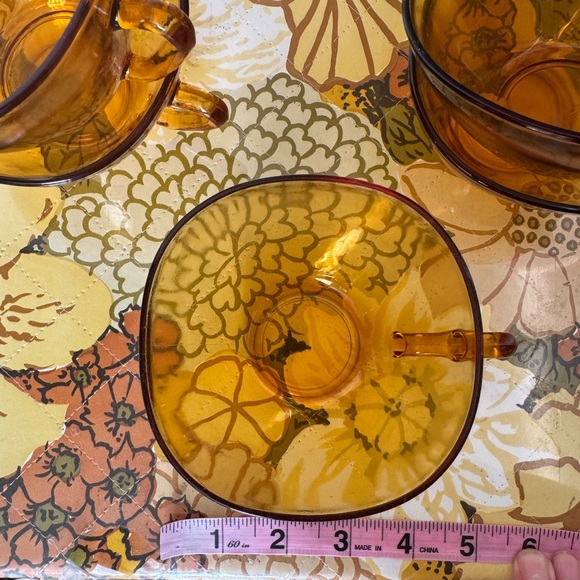 set of 5 vintage vereco large amber glass tea cups - Picture 4 of 4